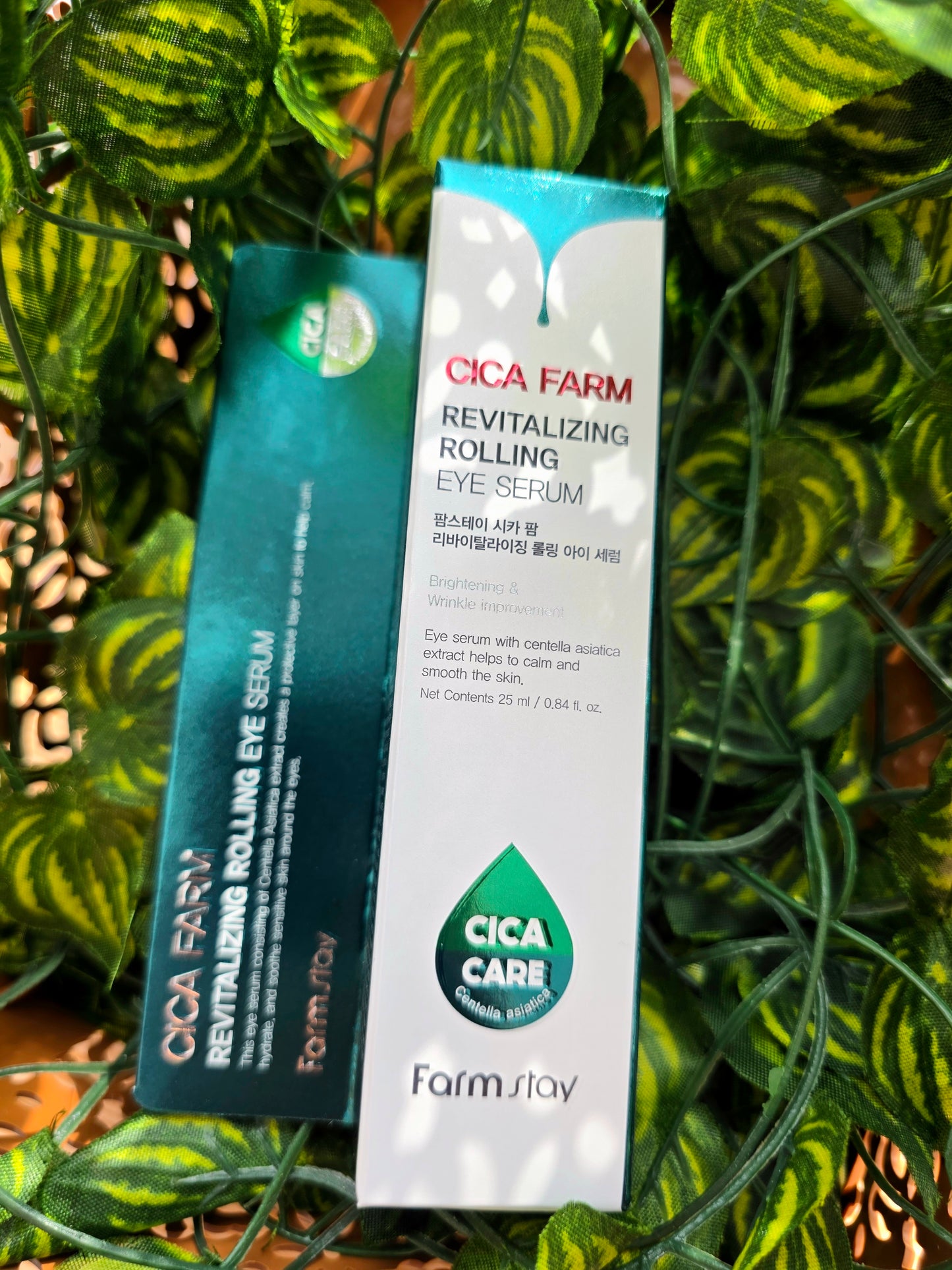 FarmStay Cica Farm paakių serumas