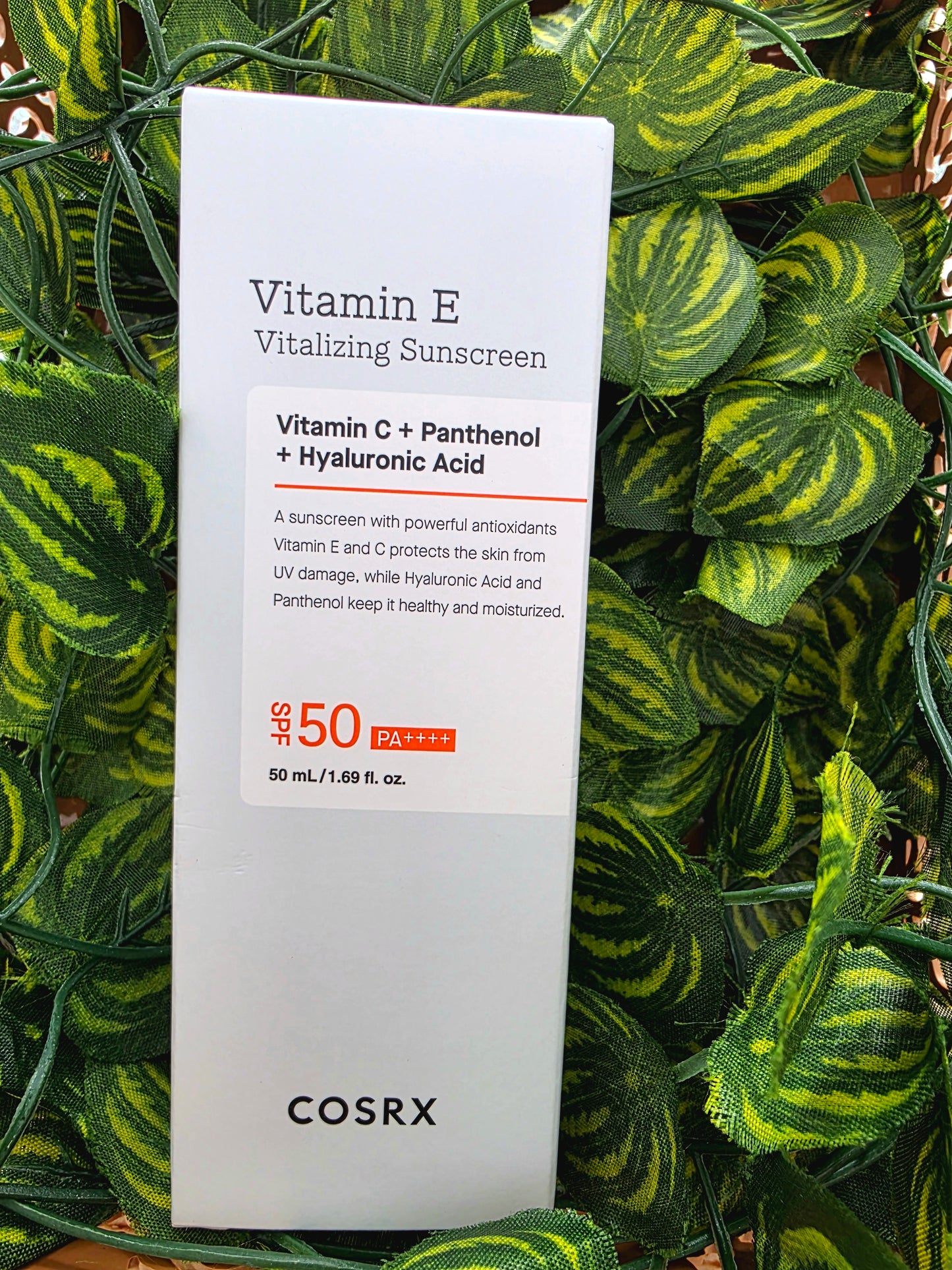 COSRX Vitamin E Vitalizing, SPF 50+ apsauginis kremas nuo saulės su vitaminu E