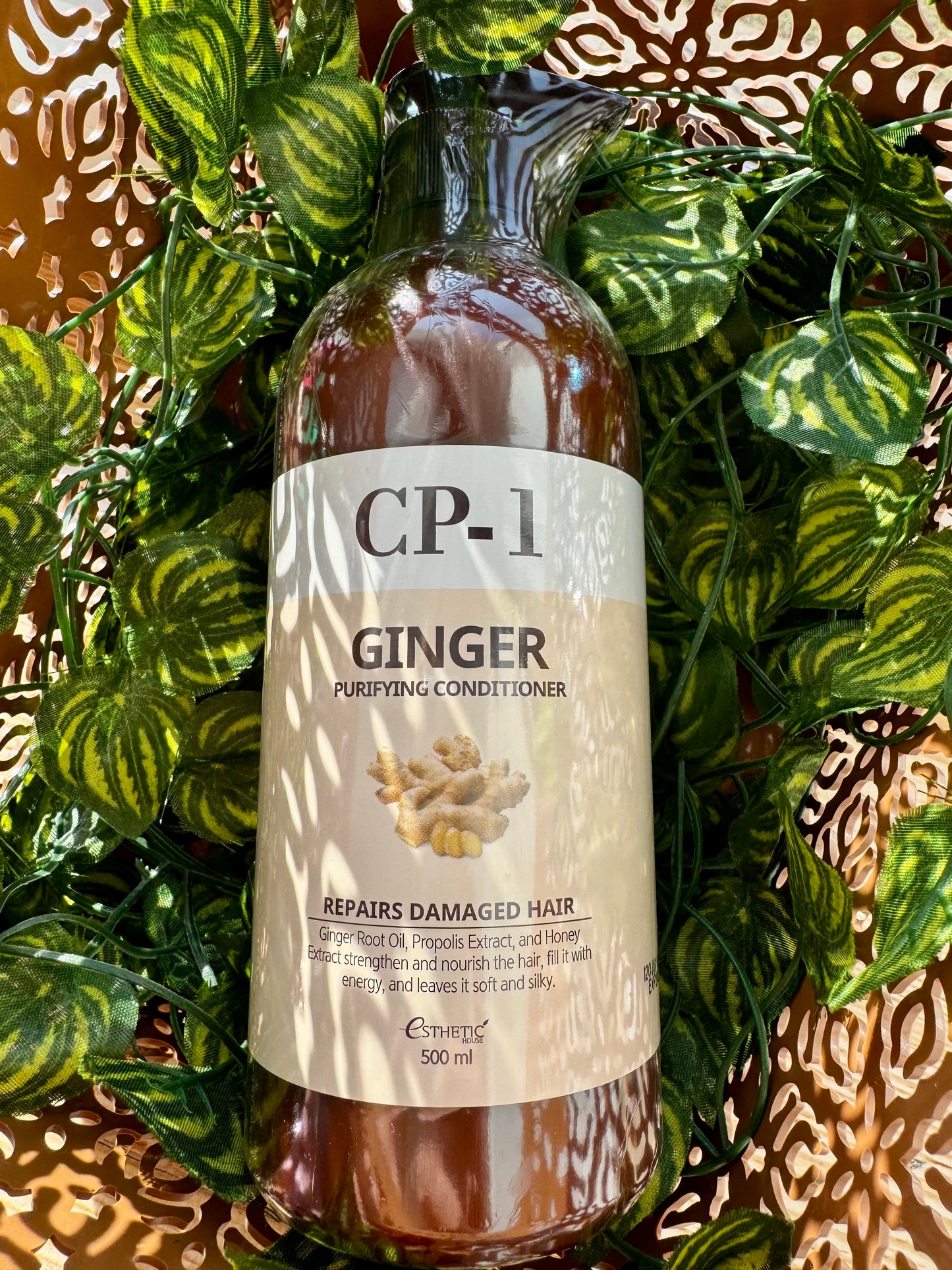 Esthetic House CP-1 kondicionierius su imbieru